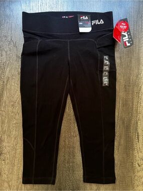 Capri Athletic Leggings